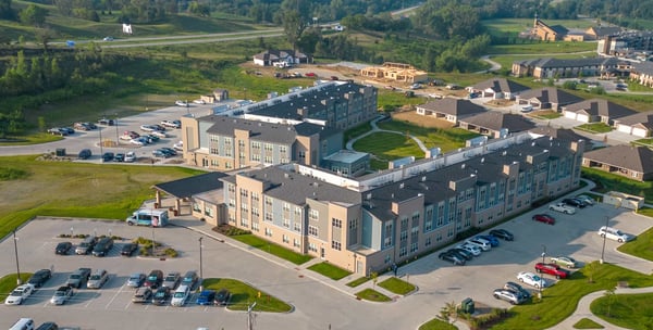 View of the walking trails and gardens at Graceview Courtyard